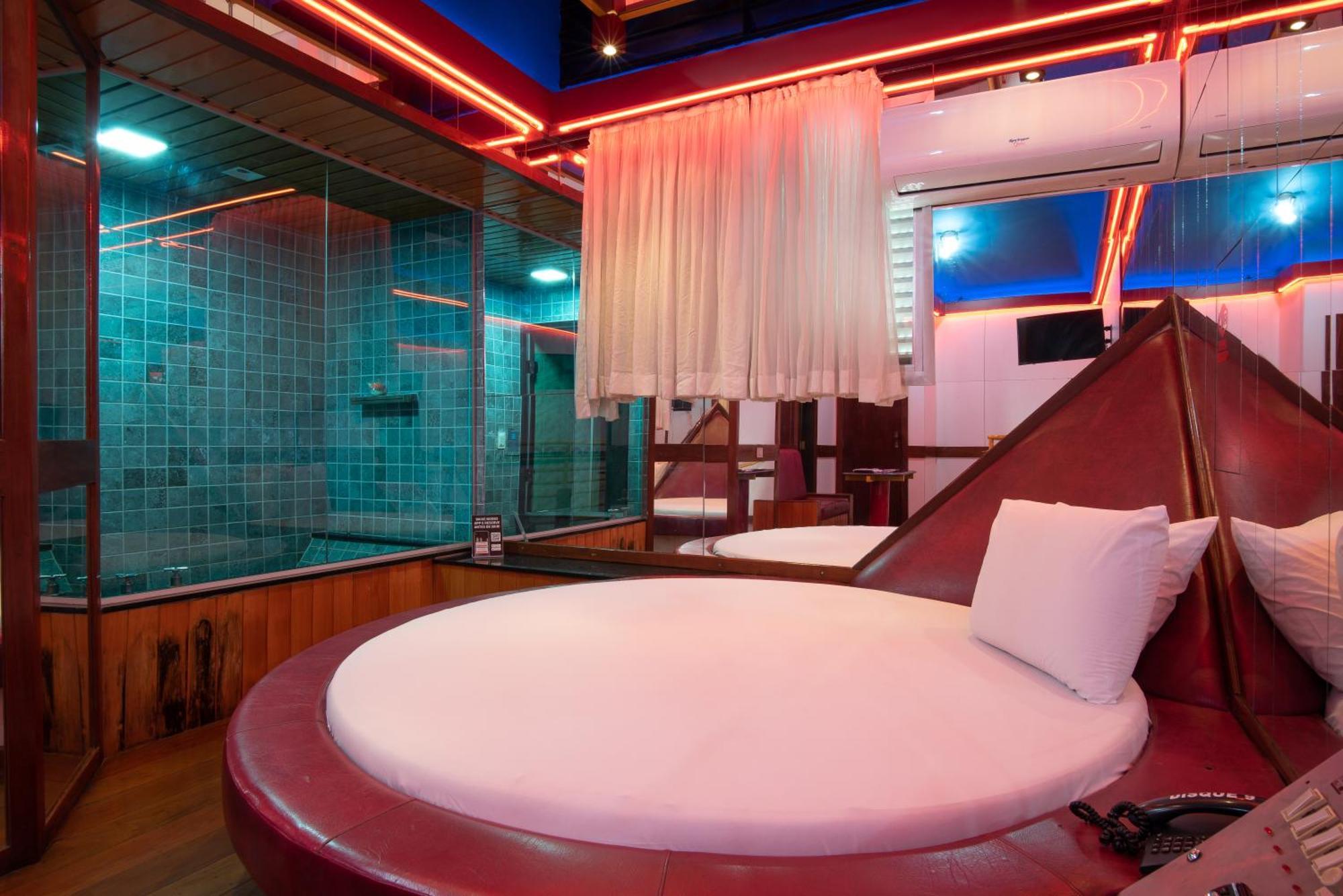 Motel Fantasy 5 Белу-Оризонти Экстерьер фото