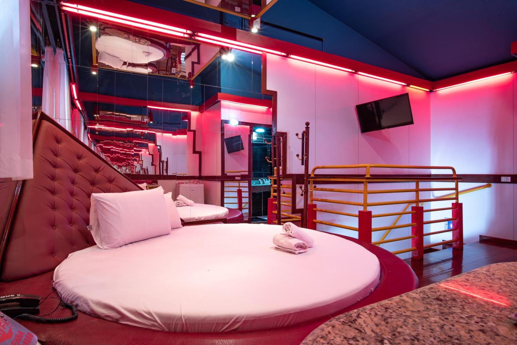 Motel Fantasy 5 Белу-Оризонти Экстерьер фото