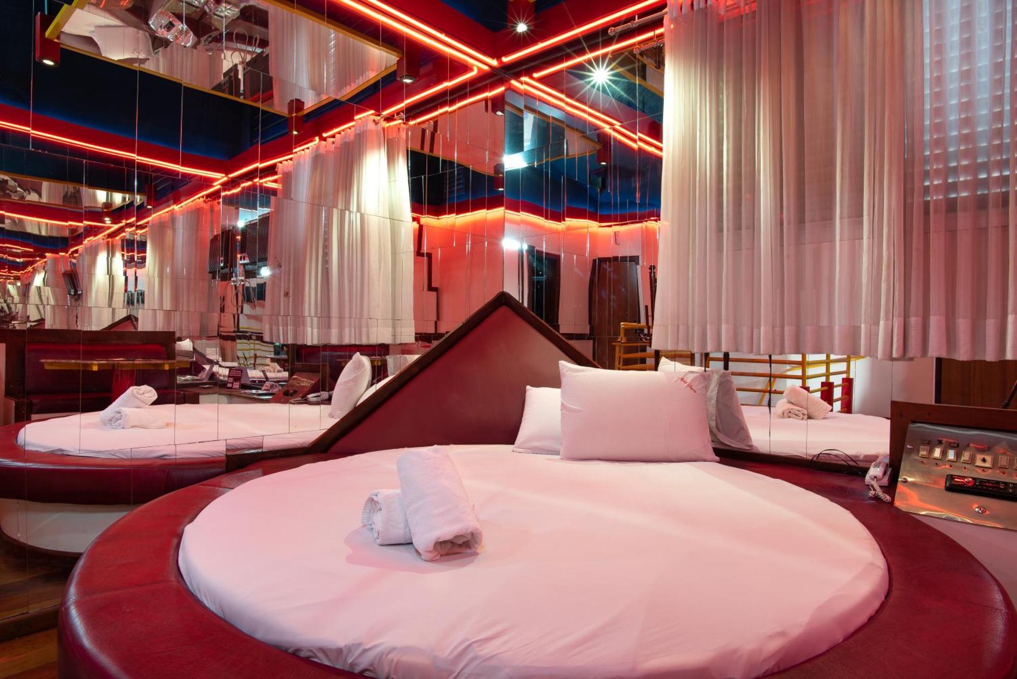 Motel Fantasy 5 Белу-Оризонти Экстерьер фото