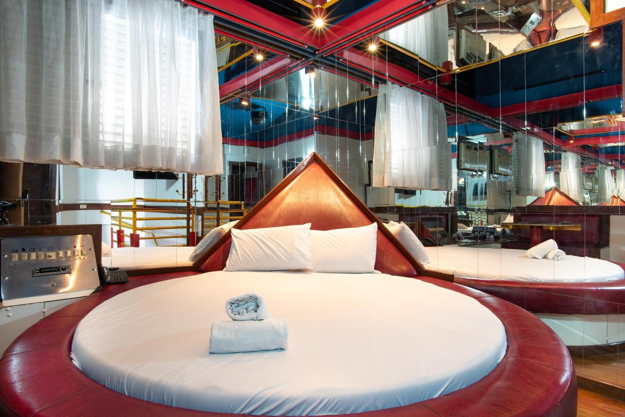 Motel Fantasy 5 Белу-Оризонти Экстерьер фото