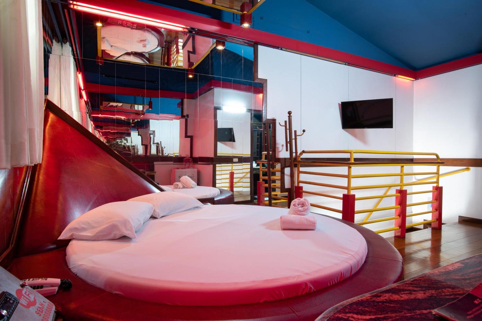 Motel Fantasy 5 Белу-Оризонти Экстерьер фото